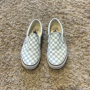 Classic Slip-On Women’s (checkerboard) Baby Blue Vans